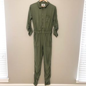 ABS Alles Schwartz Jumpsuit Green Sz S